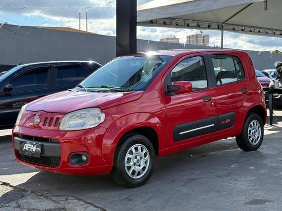 FIAT UNO 1.0 EVO VIVACE 8V FLEX 4P MANUAL